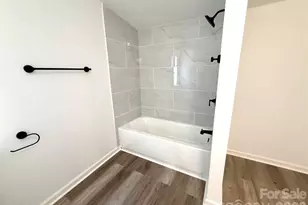 5670 Quailwood Dr, Hickory, NC 28601 - Photo 24