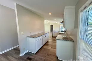 5670 Quailwood Dr, Hickory, NC 28601 - Photo 14