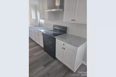 5670 Quailwood Drive, Hickory, NC 28601 - Photo 16