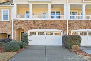 609 Sunfish Ln, Fort Mill, SC 29708 - Photo 2