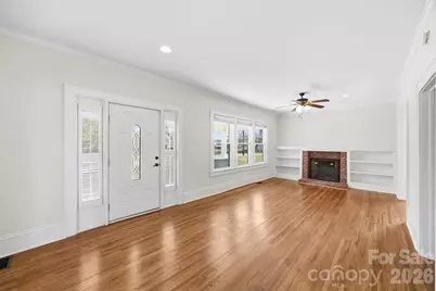 304 Lowrance Avenue, Kannapolis, NC 28081 - Photo 8