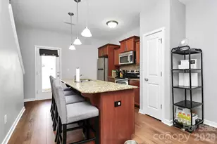 712 Chelton Ln, Fort Mill, SC 29715 - Photo 8