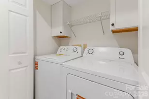 1801 Abbey Cir, Asheville, NC 28805 - Photo 24