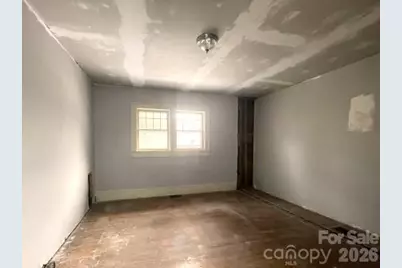 216 N Rowan Avenue, Spencer, NC 28159 - Photo 4