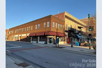 501 N Main Street, Hendersonville, NC 28792 - Photo 2
