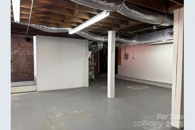 501 N Main Street, Hendersonville, NC 28792 - Photo 34