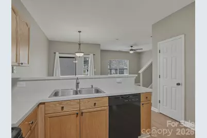 418 Doughton Lane, Charlotte, NC 28217 - Photo 8