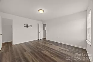 2873 Village Center Dr, Dallas, NC 28034 - Photo 24