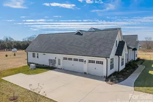 441 Edmunds Ln, Clover, SC 29710 - Photo 44