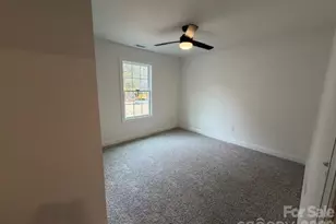 5109 Hanging Rock Ct, Hickory, NC 28601 - Photo 10