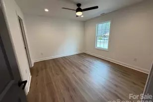 5109 Hanging Rock Ct, Hickory, NC 28601 - Photo 6