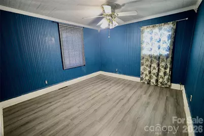 7633 Gwynne Hill Road, Charlotte, NC 28215 - Photo 12