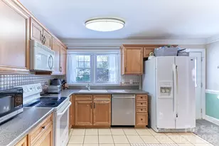 915 Onslow Dr, Greensboro, NC 27408 - Photo 14