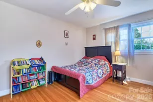 915 Onslow Dr, Greensboro, NC 27408 - Photo 20