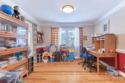 915 Onslow Drive, Greensboro, NC 27408 - Photo 8