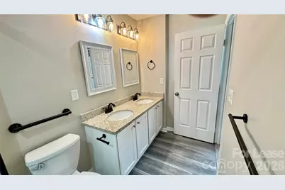 4001 Waterside Lane, Cramerton, NC 28032 - Photo 6