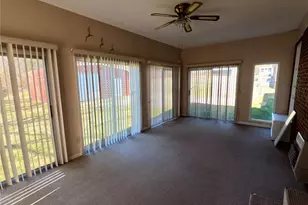 318 McCall Dr, Bessemer City, NC 28016 - Photo 6