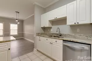 9233 Meadow Vista Rd, Charlotte, NC 28213 - Photo 14