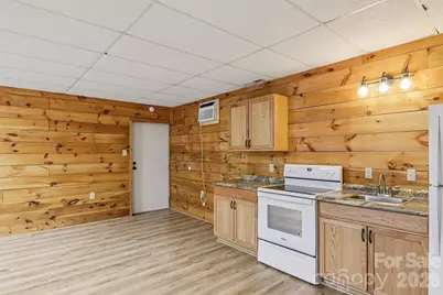 955 Soco Road, Maggie Valley, NC 28751 - Photo 8