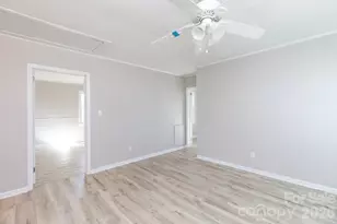 1080 Grace Ave, Lancaster, SC 29720 - Photo 6