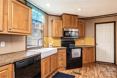 97 Pine Ridge Drive, Taylorsville, NC 28681 - Photo 8