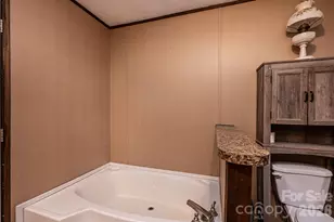 97 Pine Ridge Dr, Taylorsville, NC 28681 - Photo 16