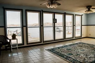 4928 Northcrest St, Claremont, NC 28610 - Photo 4