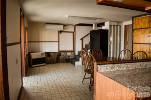 4928 Northcrest St, Claremont, NC 28610 - Photo 12