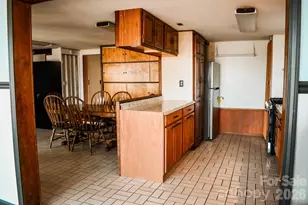 4928 Northcrest St, Claremont, NC 28610 - Photo 10