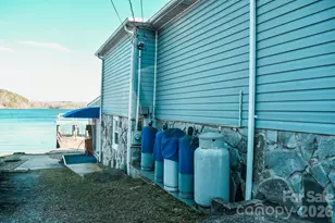 4928 Northcrest St, Claremont, NC 28610 - Photo 38