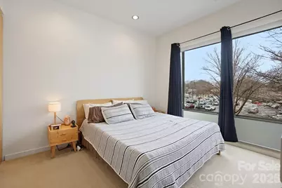 2116 McClintock Road #221, Charlotte, NC 28205 - Photo 20