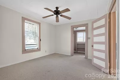 137 Duke Street, Granite Falls, NC 28630 - Photo 8