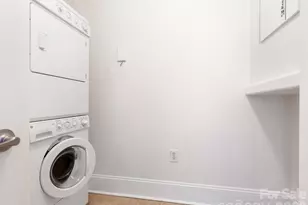 4625 Piedmont Row Dr, Charlotte, NC 28210 - Photo 18