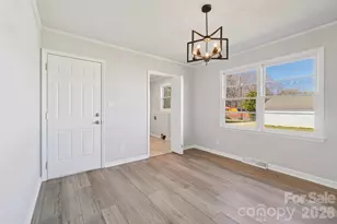 127 Mullinax Dr, Grover, NC 28073 - Photo 10