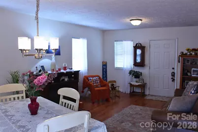 625 Milton Avenue SW, Valdese, NC 28690 - Photo 10