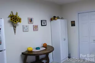 625 Milton Ave SW, Valdese, NC 28690 - Photo 14