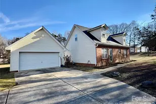 4463 Legend St, Concord, NC 29027 - Photo 6