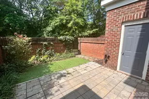 819 Northeast Dr, Davidson, NC 28036 - Photo 12