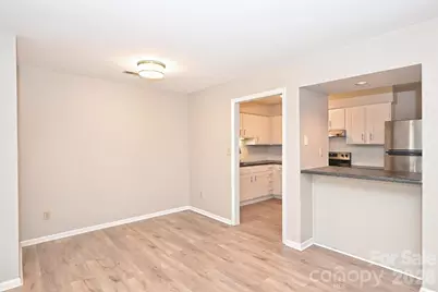 1031 Churchill Downs Court #H, Charlotte, NC 28211 - Photo 8