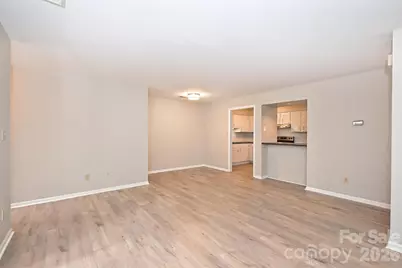 1031 Churchill Downs Court #H, Charlotte, NC 28211 - Photo 6