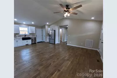 853 Haven Heights Drive, Marion, NC 28752 - Photo 6