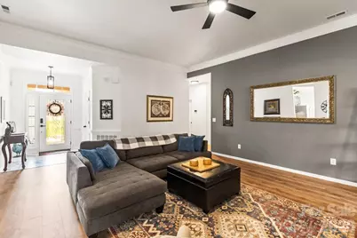 7695 Sedgebrook Drive E, Lowesville, NC 28164 - Photo 10