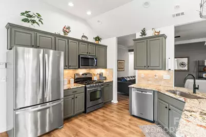 7695 Sedgebrook Drive E, Lowesville, NC 28164 - Photo 16