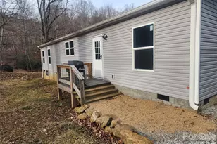 659 Cold Creek Rd, Canton, NC 28716 - Photo 8