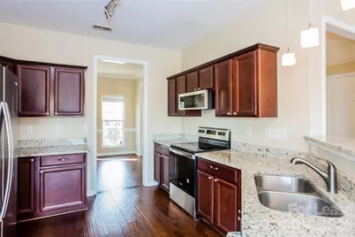 11307 Winget Pond Road, Charlotte, NC 28278 - Photo 4