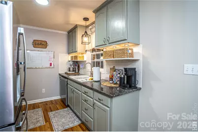 3321 39th Avenue Court NE #5, Hickory, NC 28601 - Photo 6