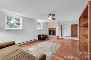 17 Swindale St, Asheville, NC 28801 - Photo 26