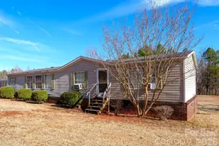 4614 Irish Potato Rd, Kannapolis, NC 28083 - Photo 2