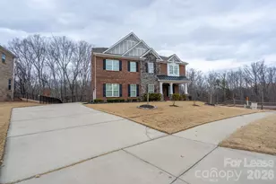 9032 Cornflower Dr, Harrisburg, NC 28075 - Photo 2