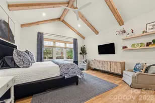 1300 Hazelhurst Ave, Charlotte, NC 28211 - Photo 16